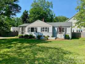 5300 Buckingham Dr - Photo 1 of 1
