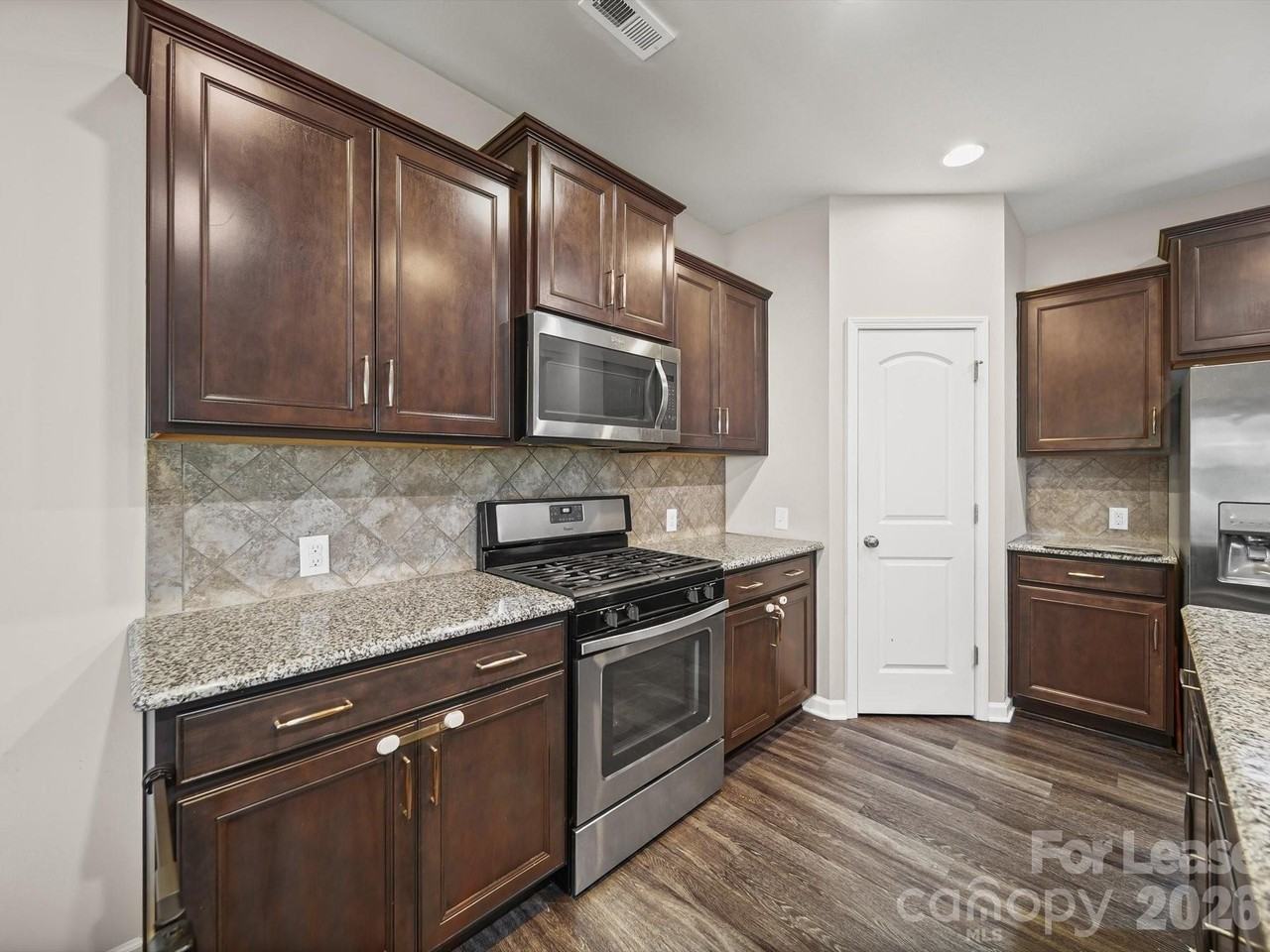 4822 Abendego Rd - Photo 4 of 29