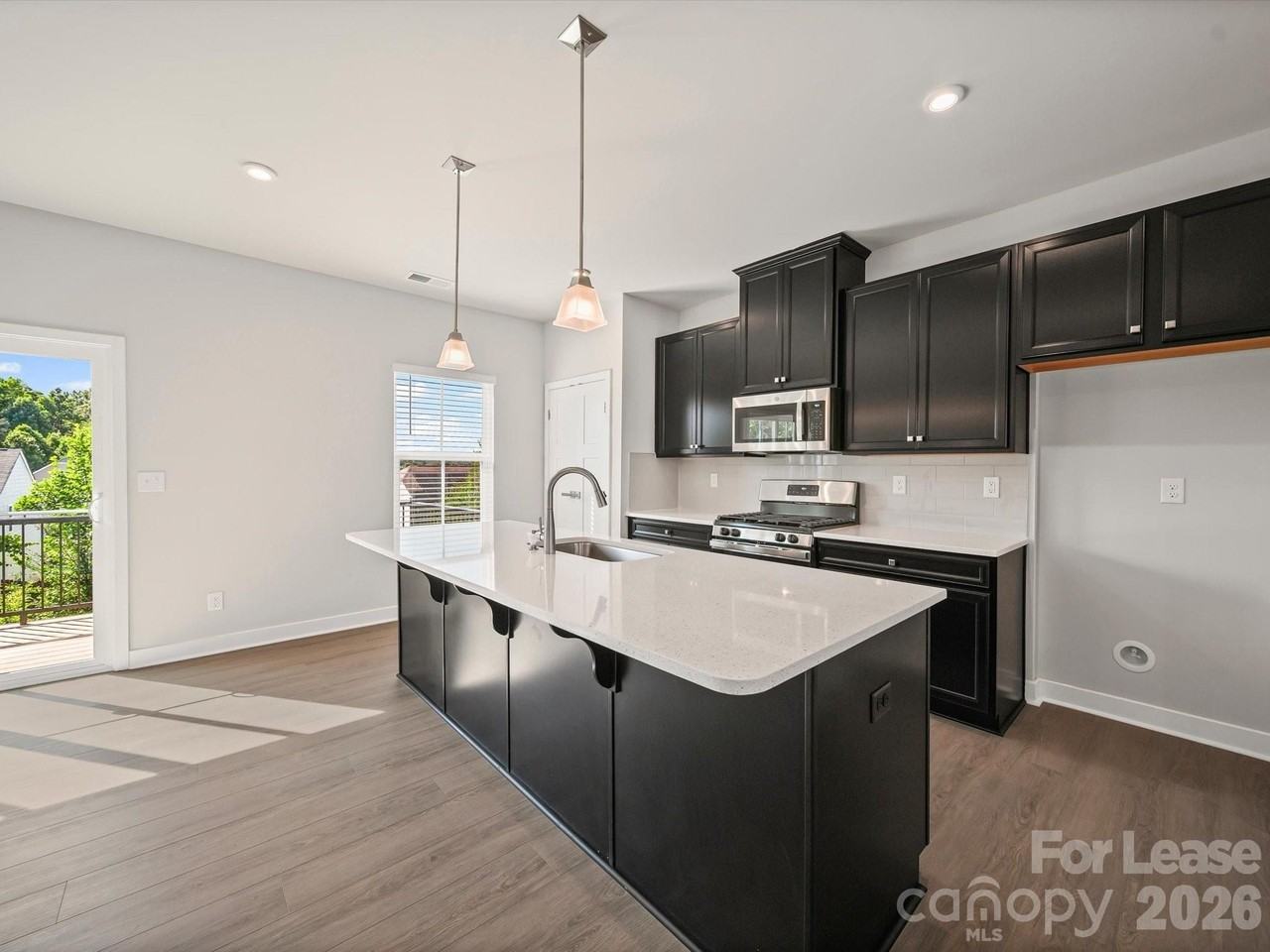 9922 Oaklawn Blvd Nw - Photo 2 of 37