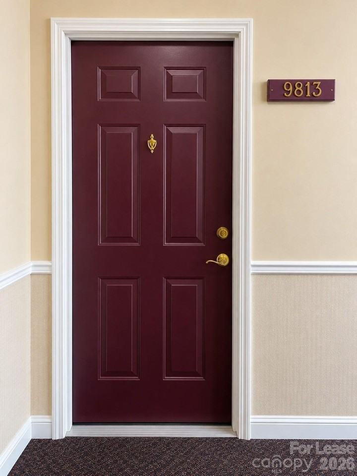 9813 Hyde Glen Ct - Photo 2 of 9