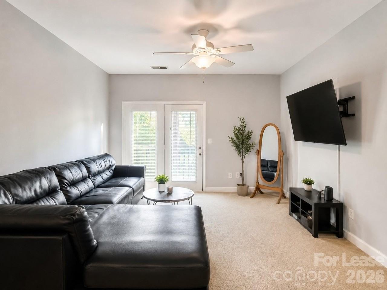 9813 Hyde Glen Ct - Photo 4 of 9