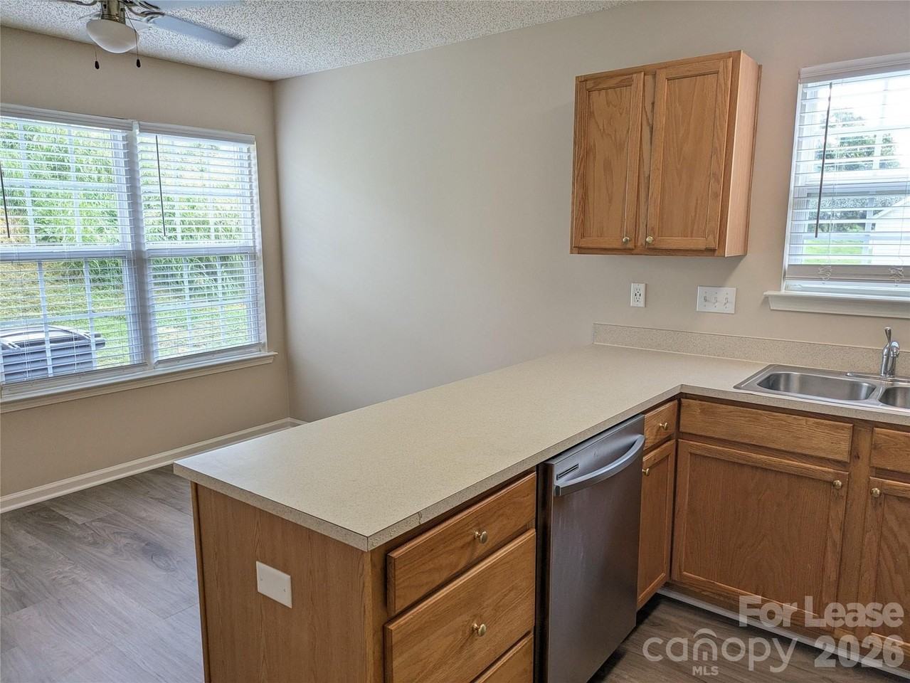 2151 Wexford Way - Photo 7 of 19