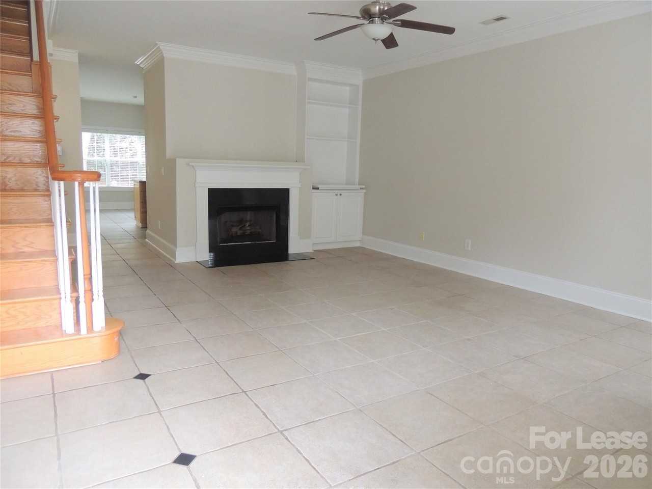 14555 Adair Manor Ct - Photo 2 of 25