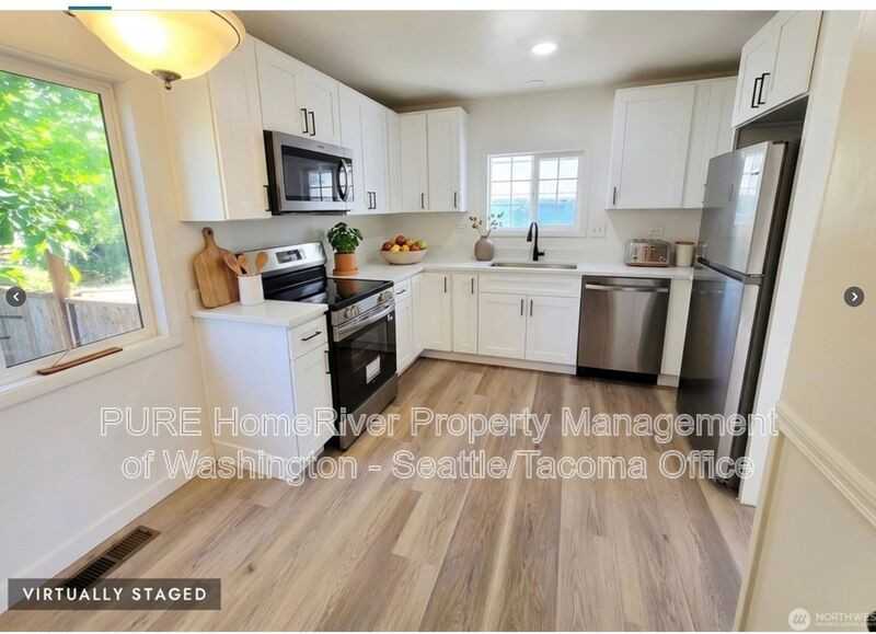 5345 S Trafton St - Photo 3 of 21