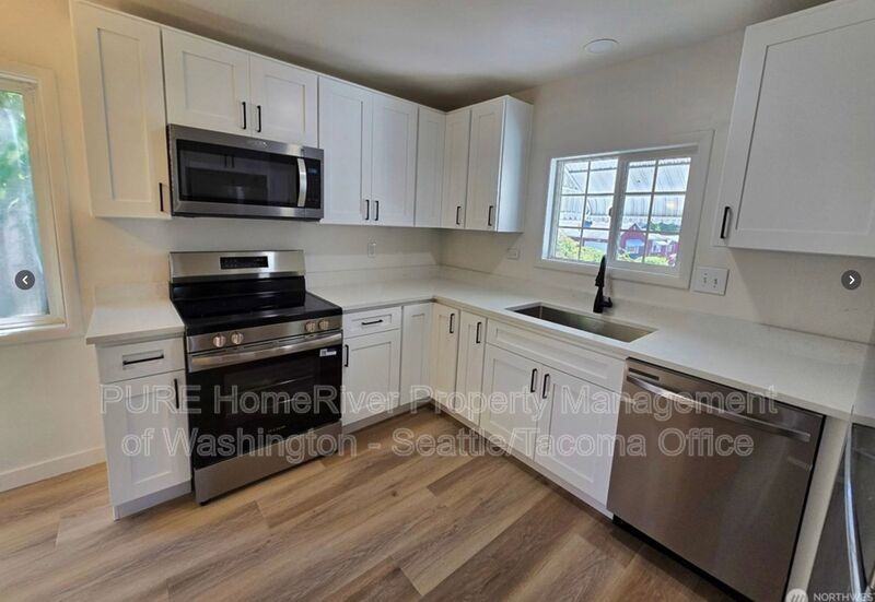 5345 S Trafton St - Photo 5 of 21