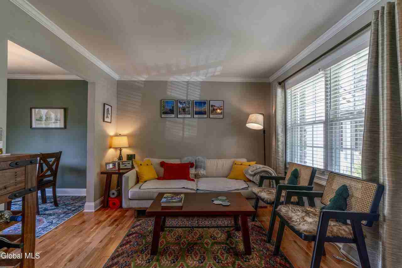 11 Cottage St #4 - Photo 5 of 28
