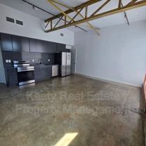 136 E Cypress St #D - Photo 1 of 1