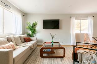 516 Indian Ave - Photo 1 of 1