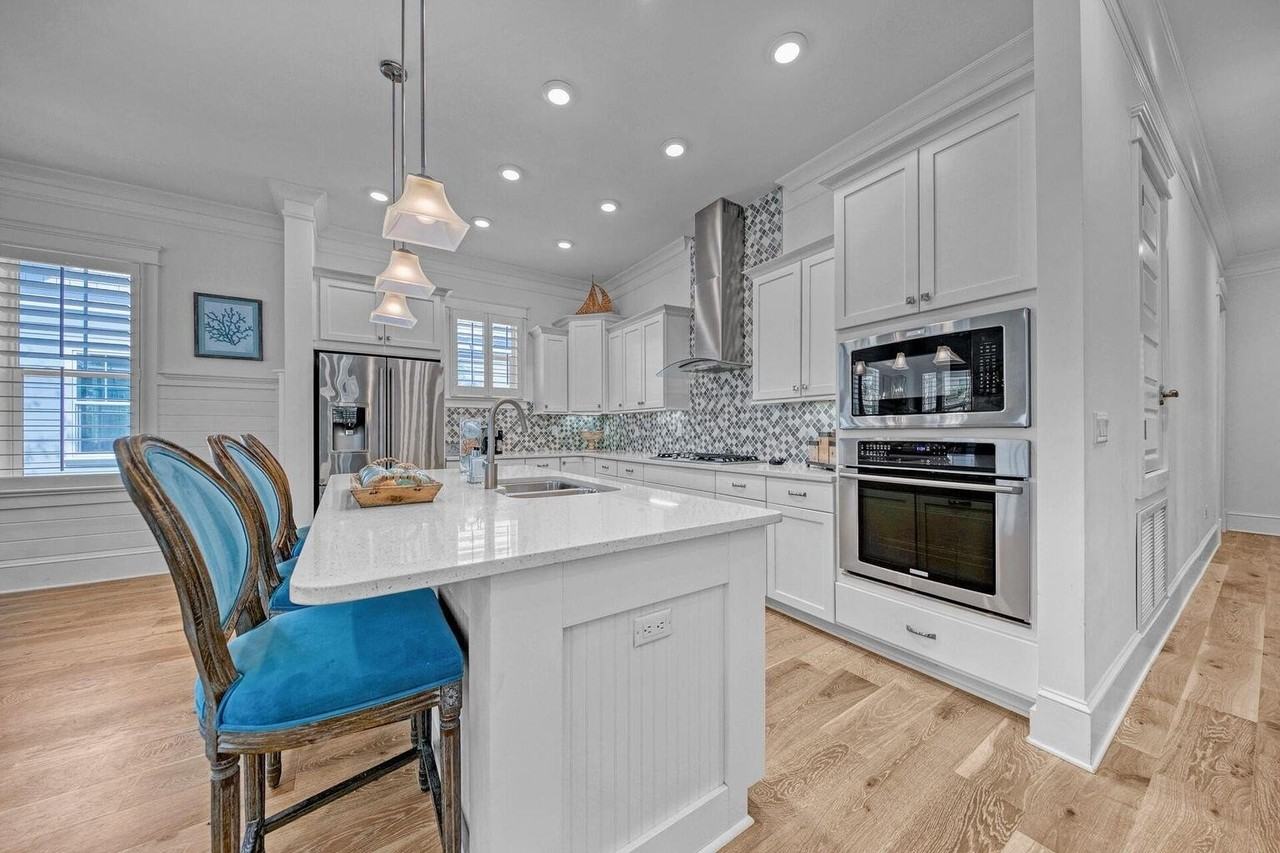 41 Clipper St - Photo 5 of 25