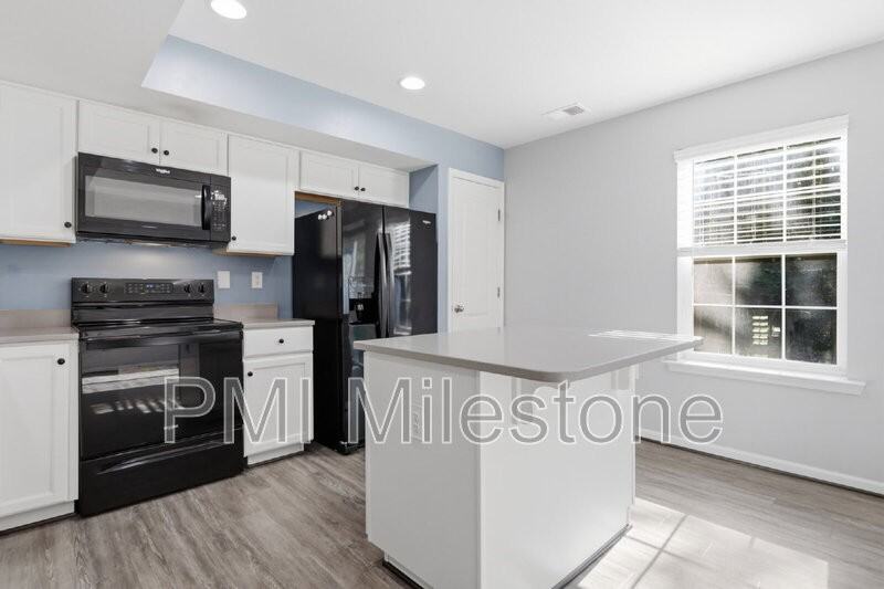 65 Darien Dr - Photo 5 of 28
