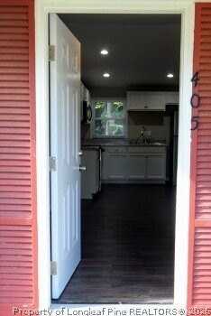 405 Andrews Rd - Photo 2 of 15