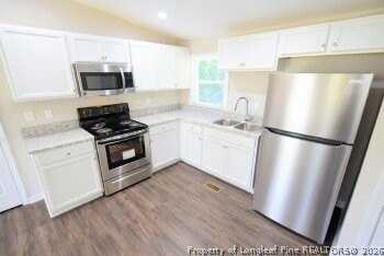 405 Andrews Rd - Photo 4 of 15