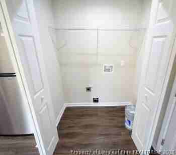 405 Andrews Rd - Photo 5 of 15