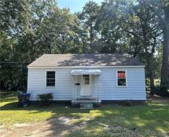 featured image of 604 Forrest St