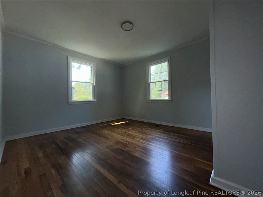 604 Forrest St - Photo 6 of 12