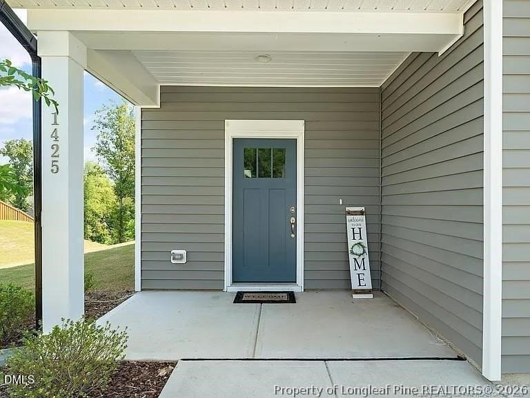 1425 Queen Trigger Dr - Photo 4 of 28