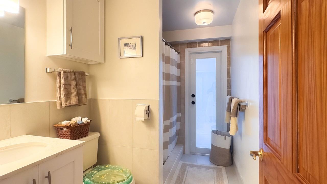 223 El Capitan Dr #A - Photo 7 of 10