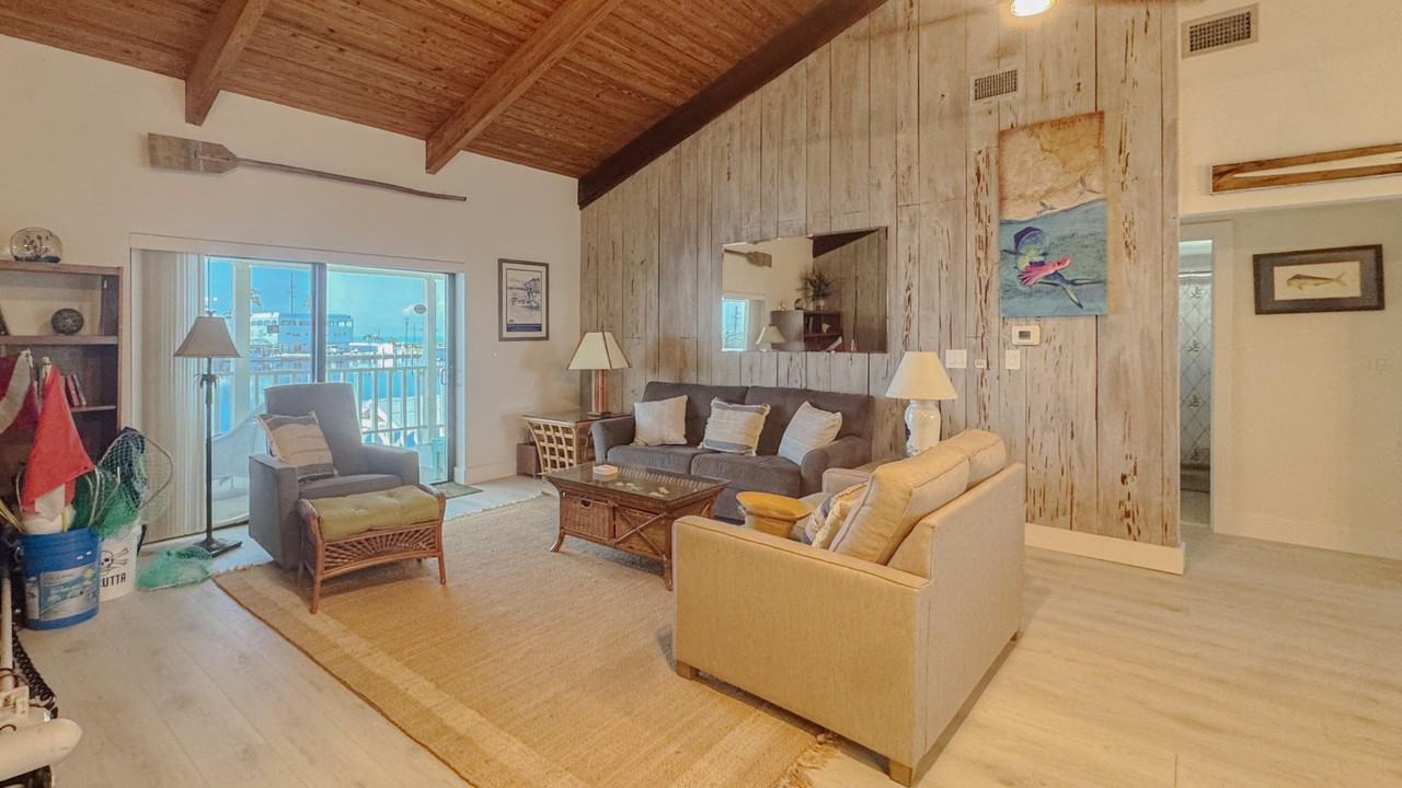 223 El Capitan Dr #B - Photo 5 of 15