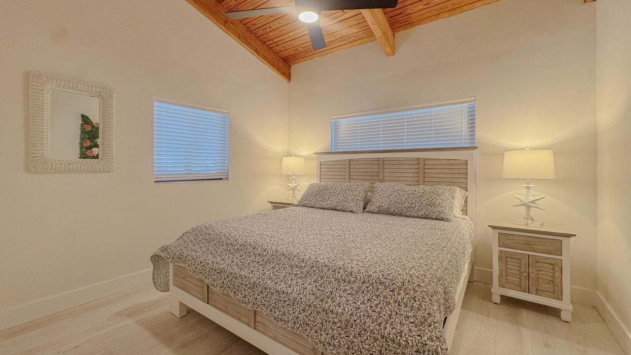 223 El Capitan Dr #B - Photo 7 of 15