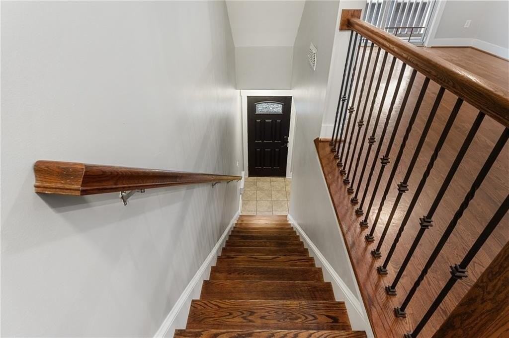 221 Semel Cir Nw #260 - Photo 6 of 40