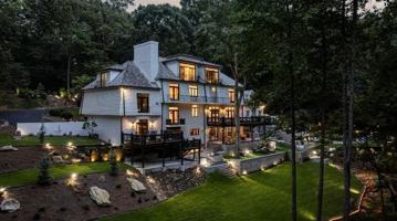 featured image of 3946 Paces Ferry Rd Nw #3946