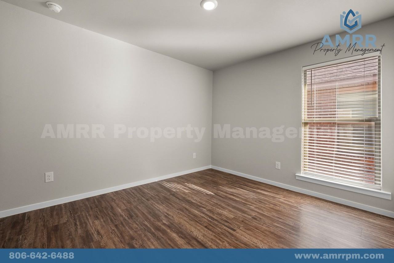 2132 Kokomo Ave - Photo 3 of 23