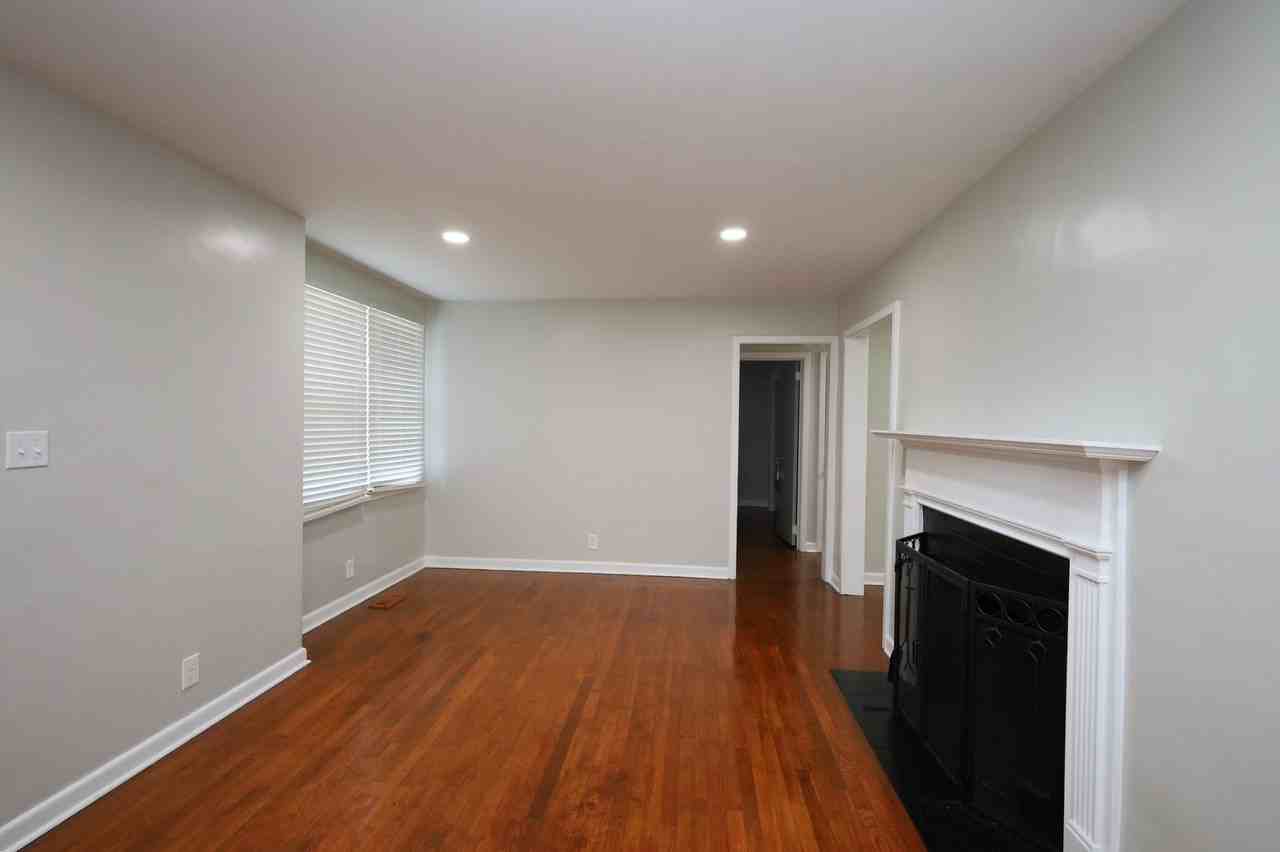 705 Georgia Ave - Photo 3 of 15