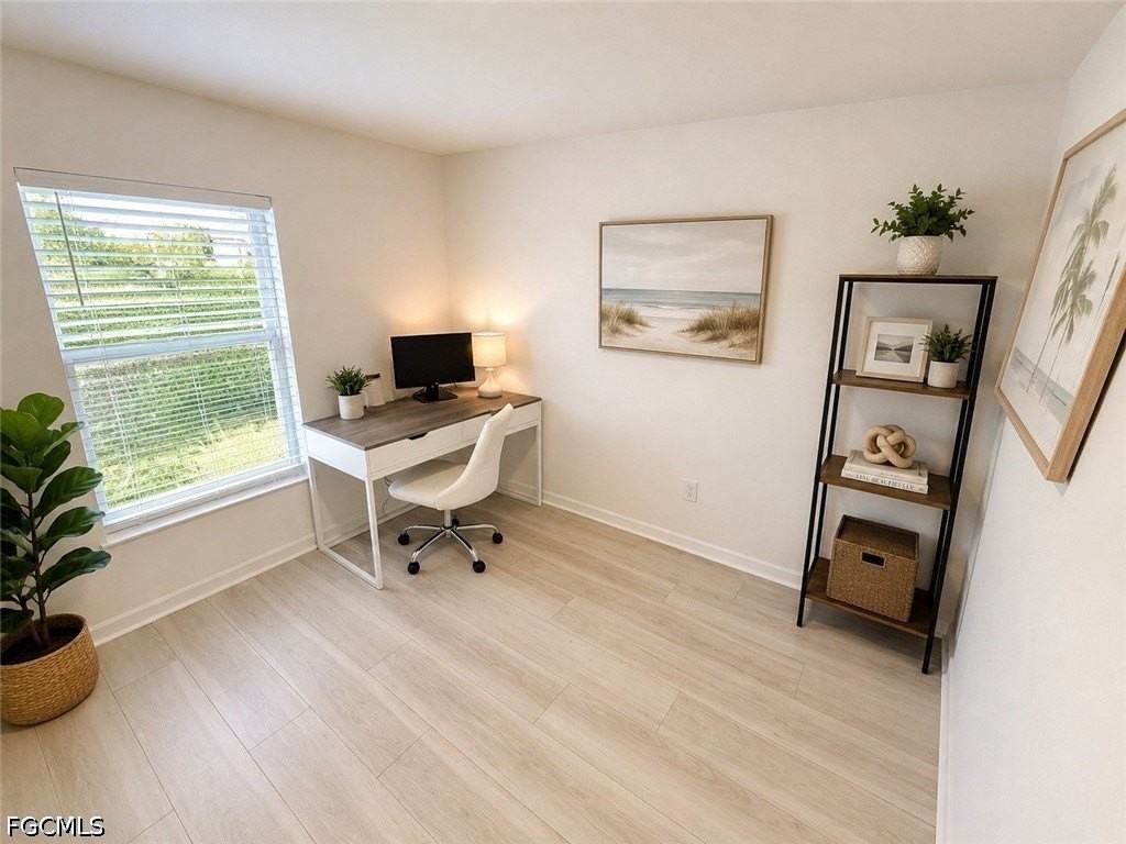 120 Nw 25th Ave - Photo 4 of 15