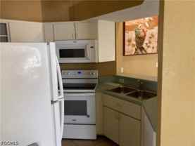 603 Se 13th Ter - Photo 1 of 1