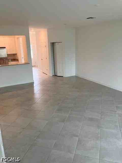 14197 Pine Lodge Ln - Photo 6 of 38