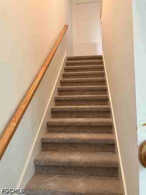 14197 Pine Lodge Ln - Photo 7 of 38