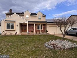 featured image of 5 Westbury Dr