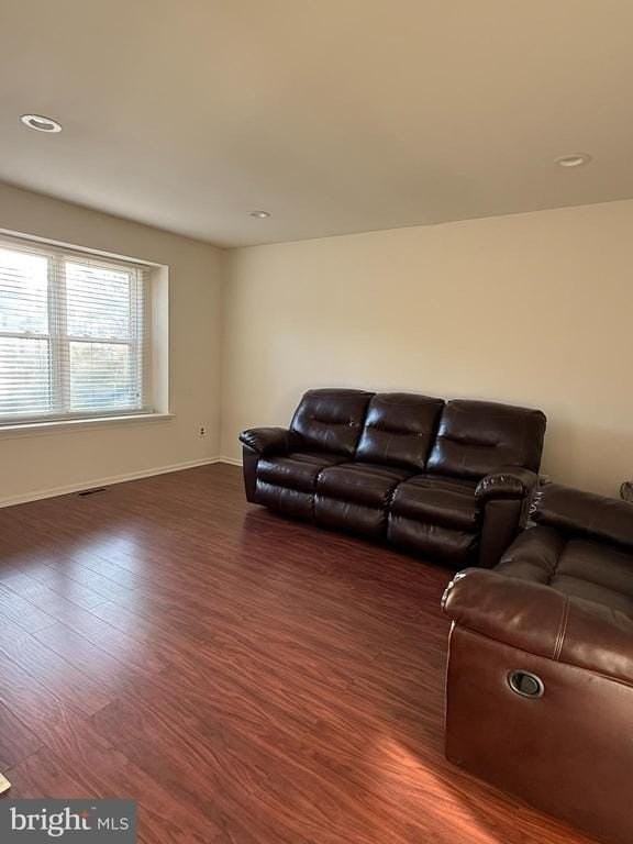5 Westbury Dr - Photo 7 of 23