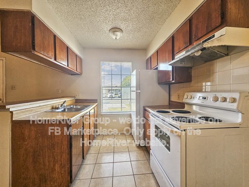 808 W Olmos Dr - Photo 6 of 20