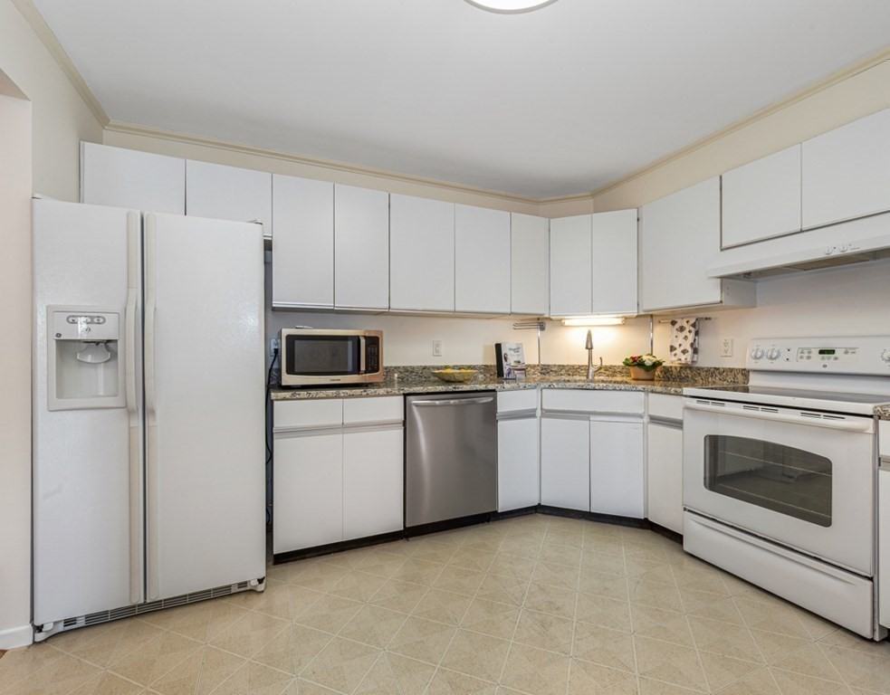 151 Coolidge Avenue #303 - Photo 6 of 16