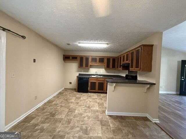 206 Lisa Ct - Photo 4 of 10