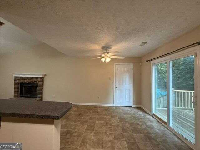 206 Lisa Ct - Photo 5 of 10