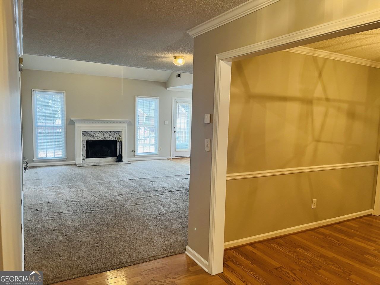 155 Woodstream Way - Photo 5 of 50