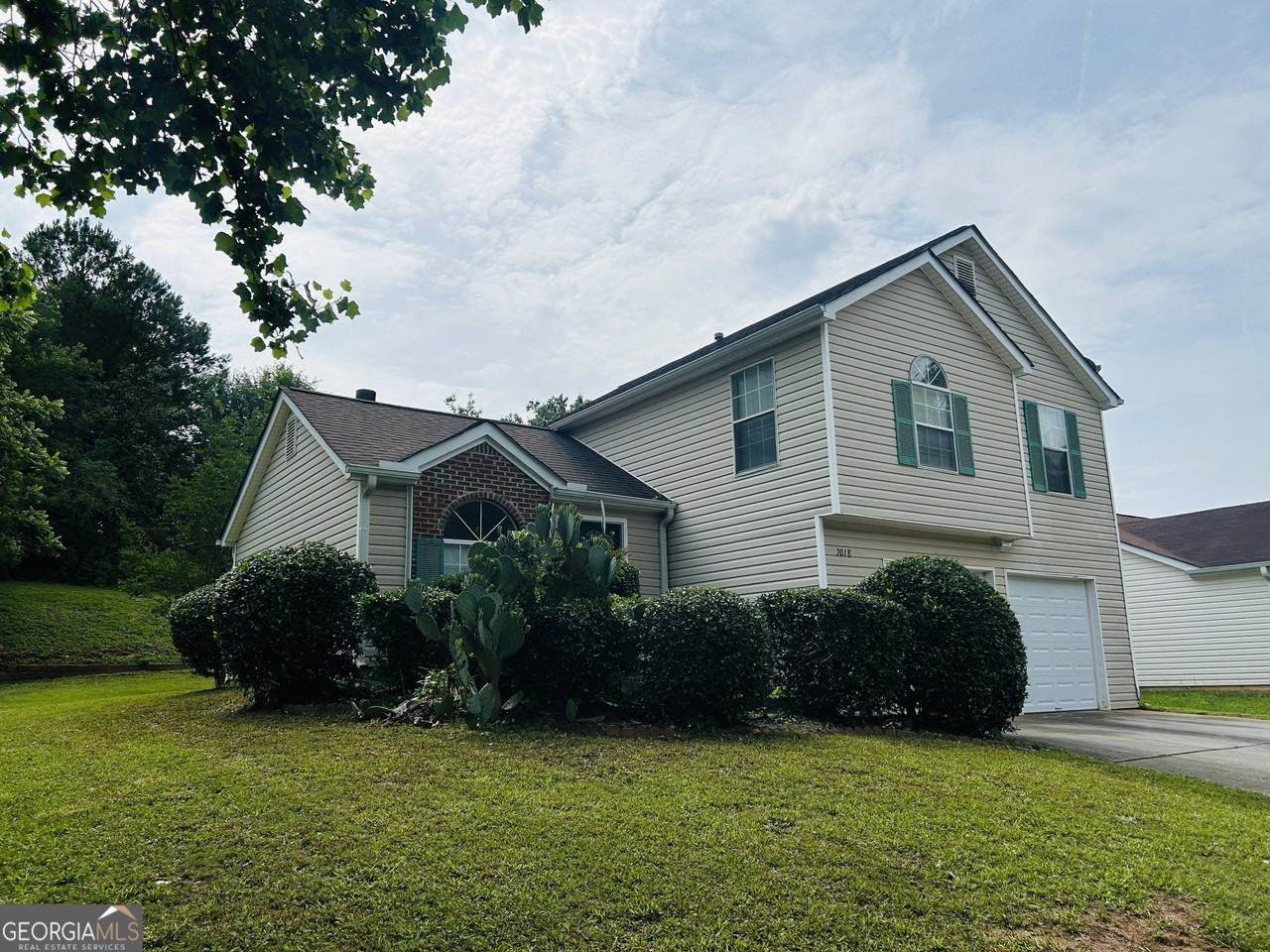 7018 New Dale Rd - Photo 2 of 31