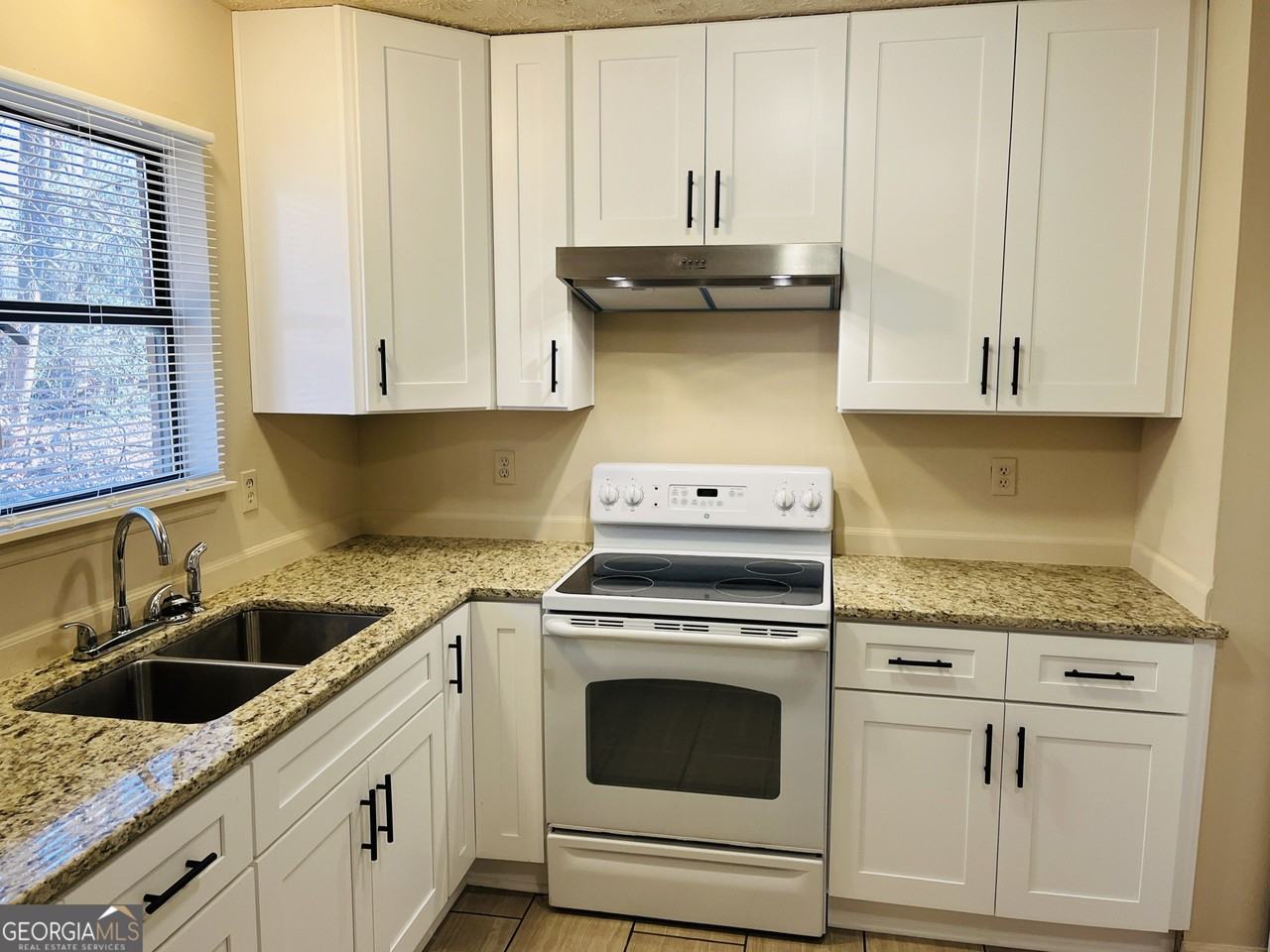 4120 Midway Rd #4120 - Photo 7 of 24