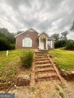 featured image of 460 Elm St