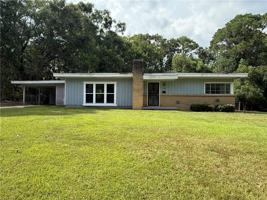 featured image of 1850 S Belle Cour Dr
