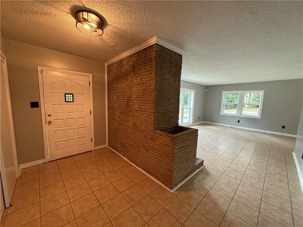 1850 S Belle Cour Dr - Photo 3 of 18