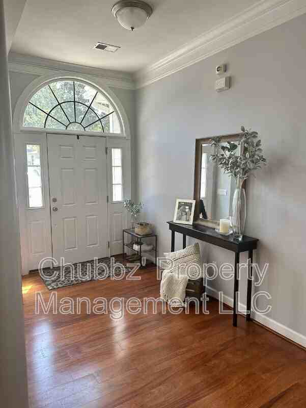 103 Keller Springs Court - Photo 2 of 31