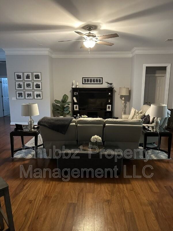 103 Keller Springs Court - Photo 5 of 31