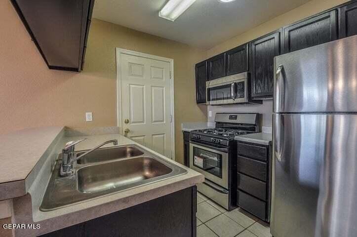 6243 Oryx Cir - Photo 5 of 21