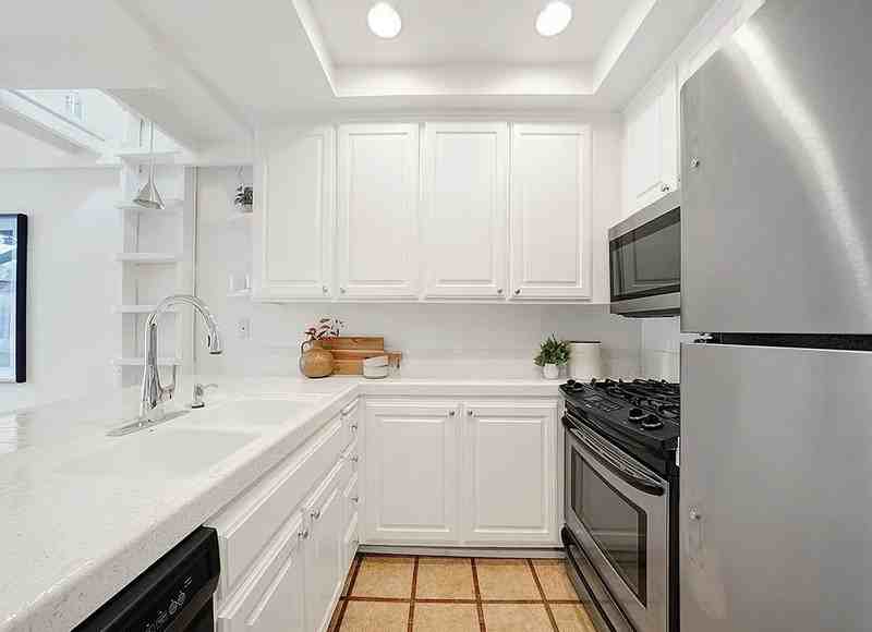 17082 Pacific Coast Hwy #204 - Photo 6 of 16
