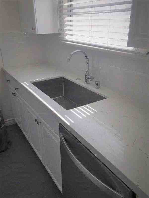 216 S Hamilton Dr - Photo 3 of 14