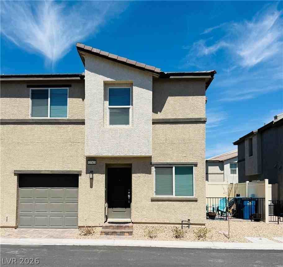 2742 Matador Red Ave - Photo 3 of 12