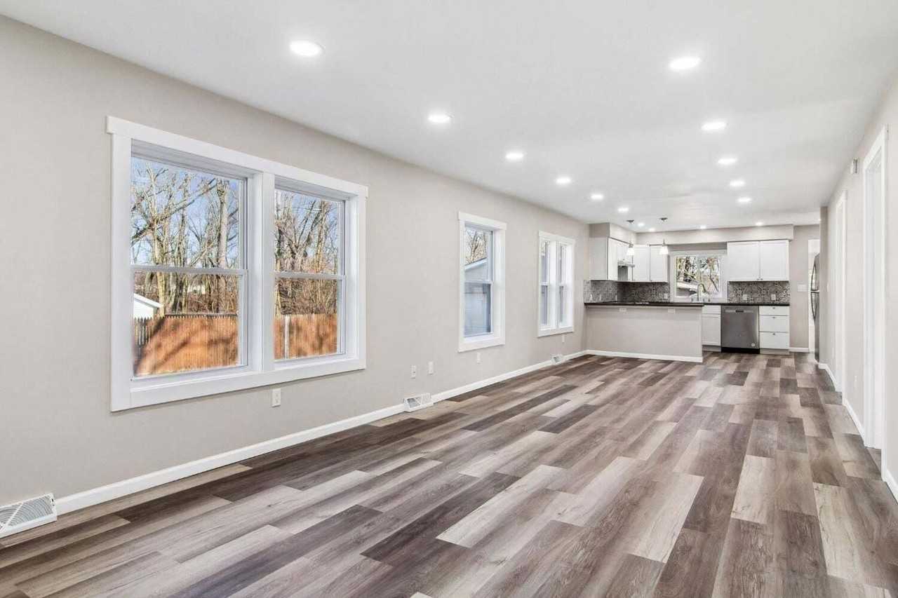 4408 Ostedt Dr - Photo 4 of 15